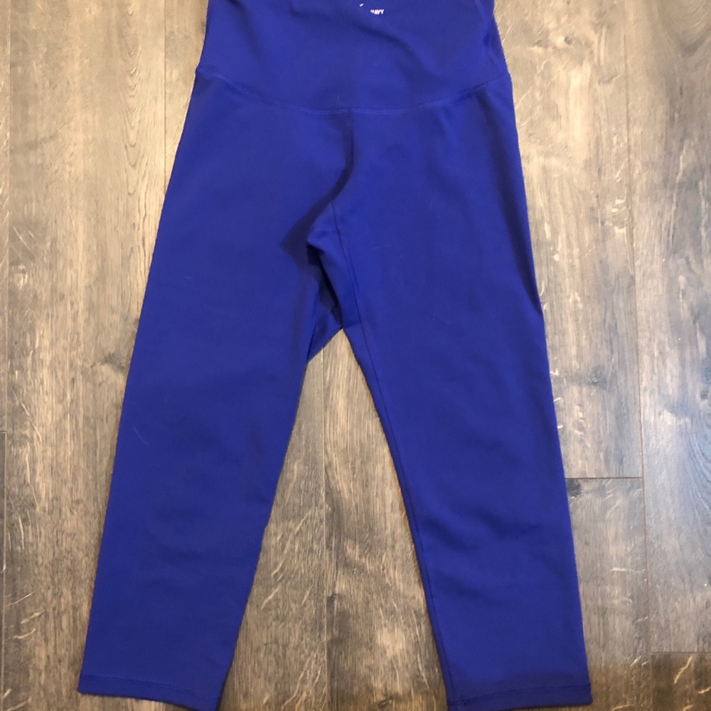 High-rise workout pants
